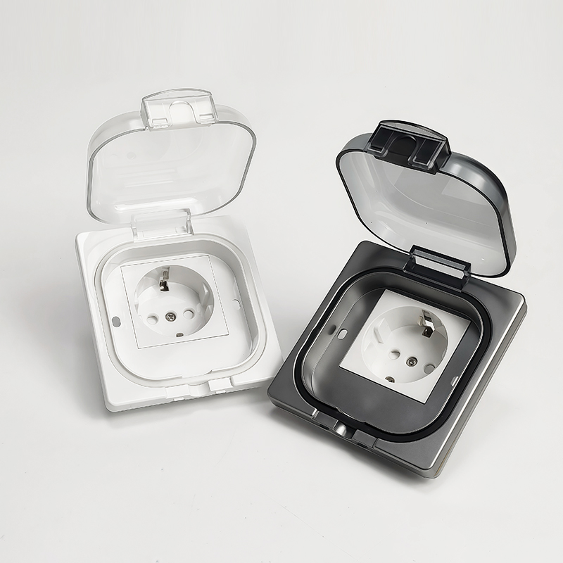 เต้ารับไฟฟ้ากันน้ำกลางแจ้งมาตร - Outdoor Power Usa บทวิจารณ์และราคา